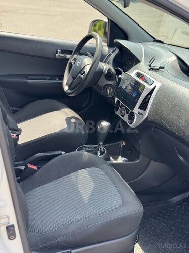 Hyundai i20 2012, 115,320 km - 1.4 l - Bakı