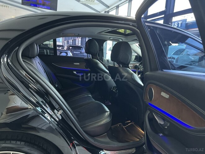 Mercedes E 220 d 2016, 172,000 km - 2.0 l - Bakı