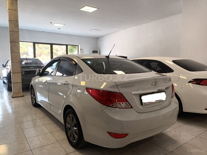 Hyundai Accent 2018, 83,700 km - 1.4 l - Bakı