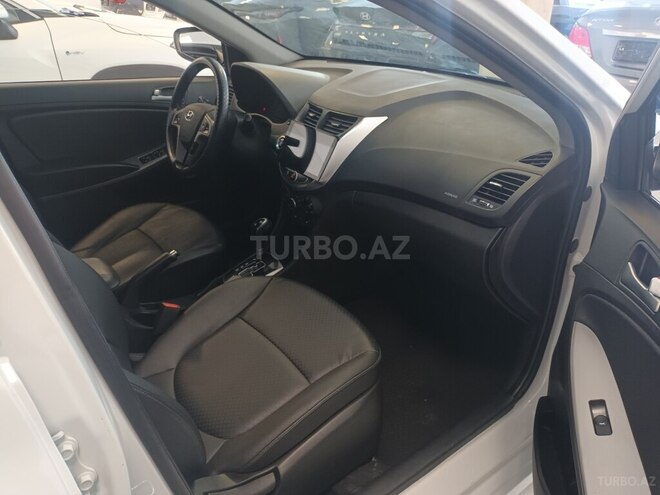 Hyundai Accent 2018, 83,700 km - 1.4 l - Bakı
