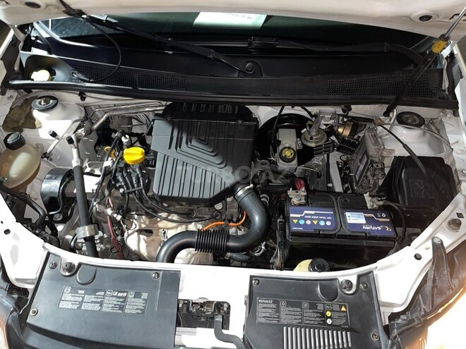Renault Logan 2015, 385,000 km - 1.6 l - Bakı