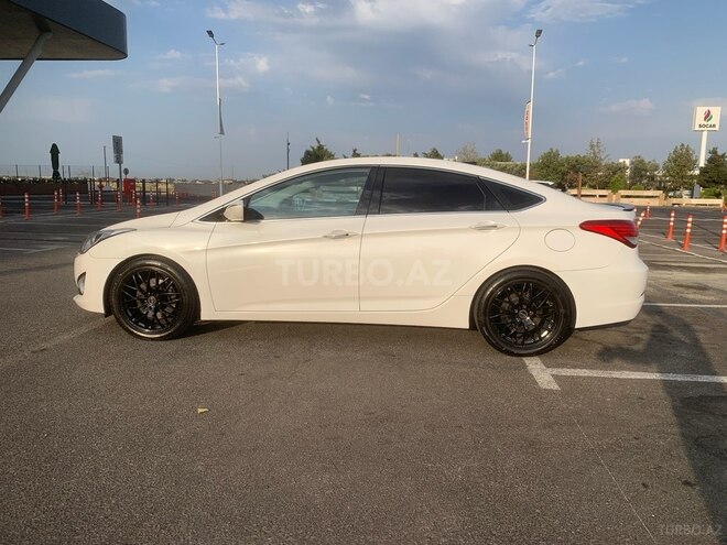 Hyundai i40 2013, 226,000 km - 2.0 l - Bakı
