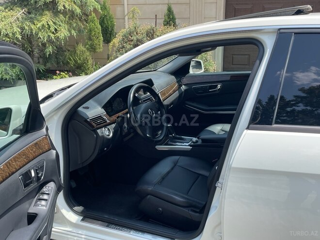 Mercedes E 200 2011, 198,000 km - 1.8 l - Bakı