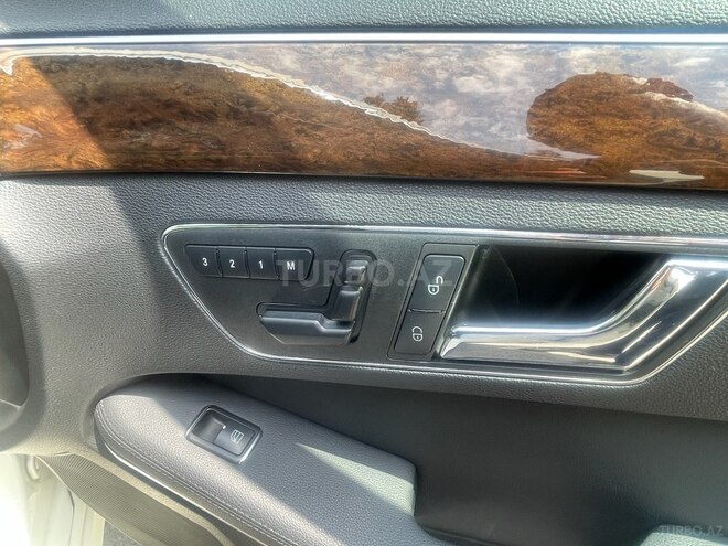 Mercedes E 200 2011, 198,000 km - 1.8 l - Bakı