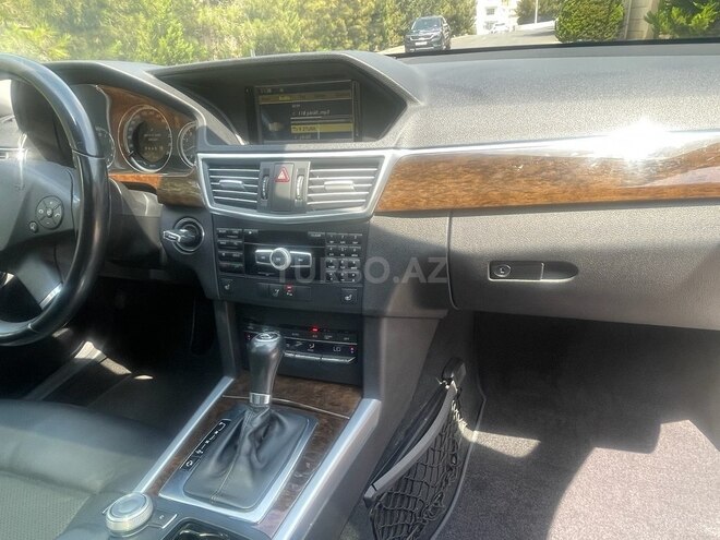 Mercedes E 200 2011, 198,000 km - 1.8 l - Bakı