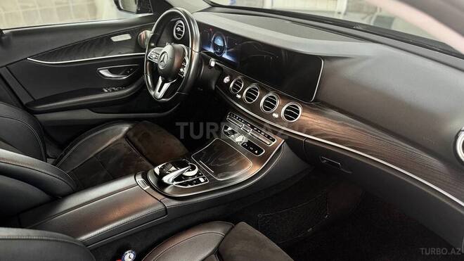 Mercedes E 200 d 2018, 145,000 km - 2.0 l - Bakı