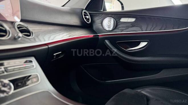 Mercedes E 200 d 2018, 145,000 km - 2.0 l - Bakı