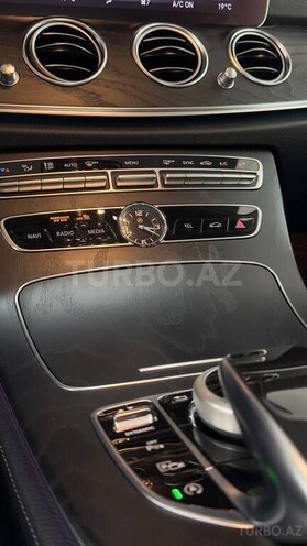Mercedes E 200 d 2018, 145,000 km - 2.0 l - Bakı