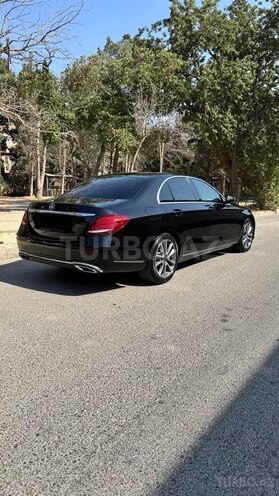 Mercedes E 200 d 2018, 145,000 km - 2.0 l - Bakı