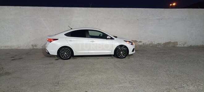 Hyundai Accent 2021, 81,000 km - 1.6 l - Bakı