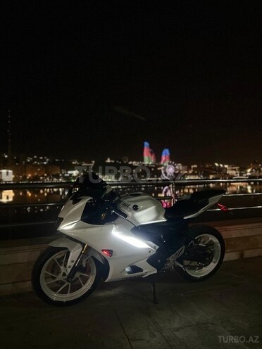 Yamaha R15 V4 2024, 15,000 km - 0.2 l - Bakı