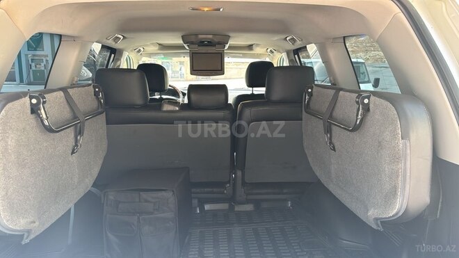 Toyota Land Cruiser 2011, 284,000 km - 4.0 l - Bakı