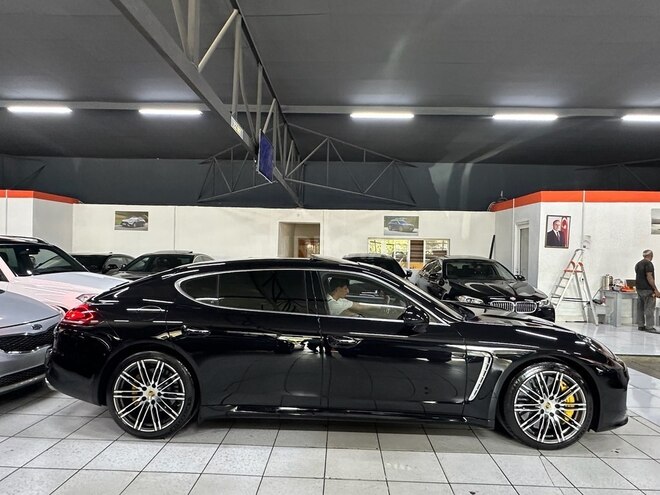 Porsche Panamera Turbo S 2015, 120,520 km - 4.8 l - Bakı