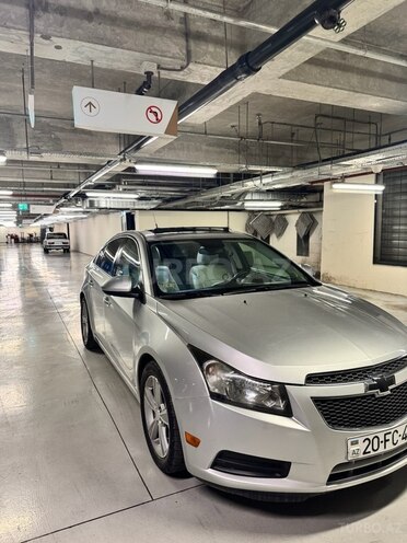 Chevrolet Cruze 2013, 273,631 km - 1.4 l - Gəncə