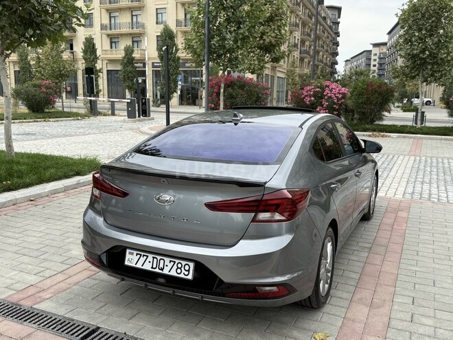 Hyundai Elantra 2019, 154,497 km - 2.0 l - Bakı