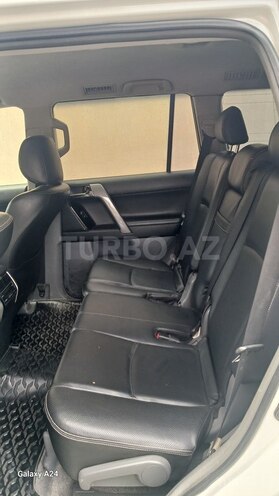 Toyota Land Cruiser Prado 2011, 197,724 km - 4.0 l - Bakı