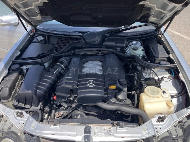 Mercedes E 240 2000, 380,000 km - 2.4 л - Bakı