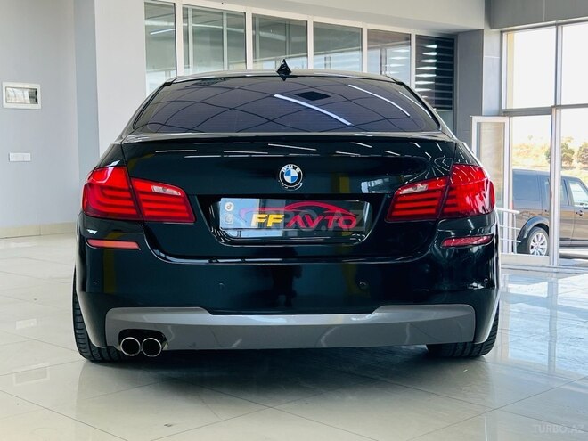 BMW 528 2013, 240,000 km - 2.0 l - Bakı