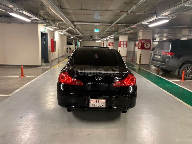 Infiniti  2013, 260,000 km - 3.7 l - Yevlax