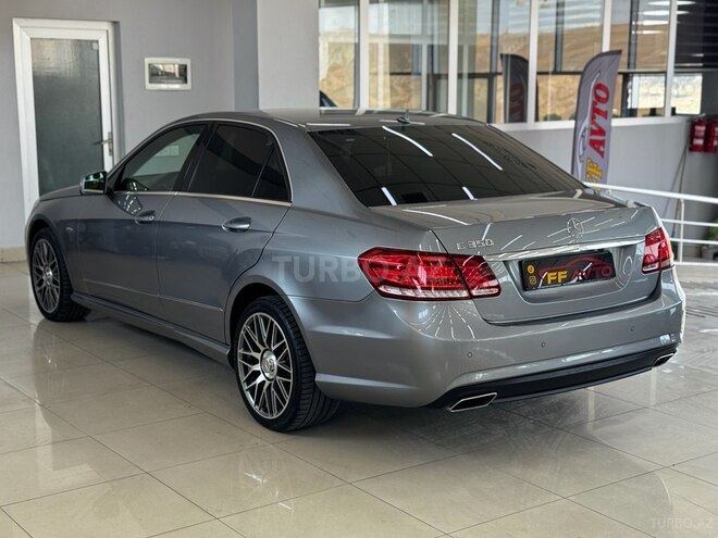 Mercedes E 350 2009, 250,000 km - 3.5 l - Bakı