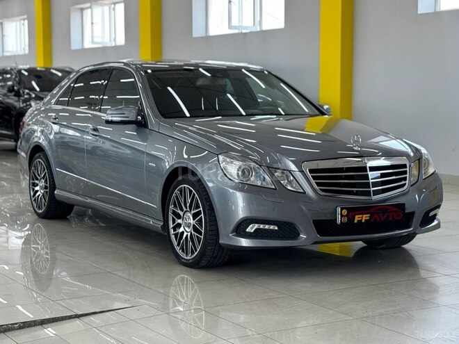 Mercedes E 350 2009, 250,000 km - 3.5 l - Bakı