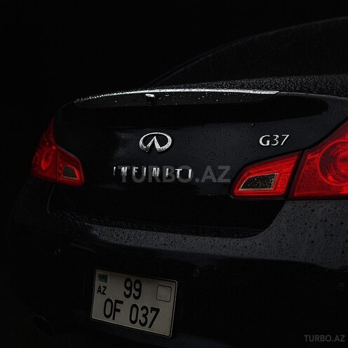 Infiniti  2013, 260,000 km - 3.7 l - Yevlax