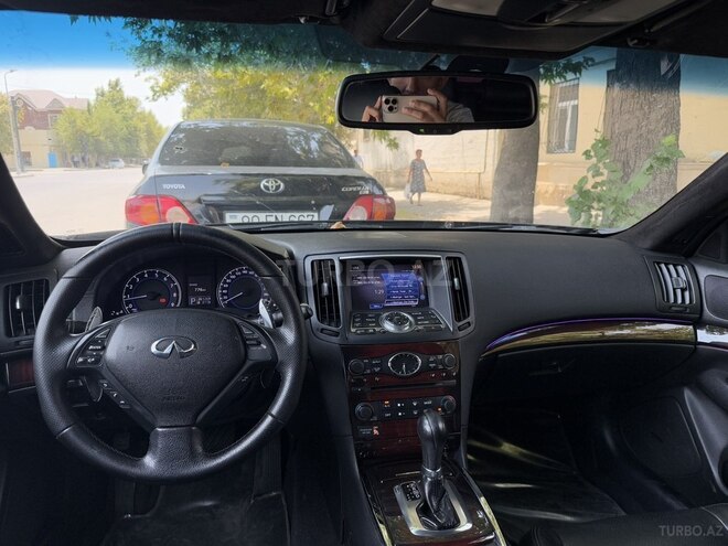 Infiniti  2013, 260,000 km - 3.7 l - Yevlax