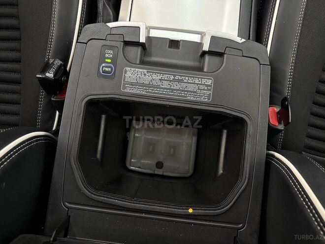 Toyota Land Cruiser 2019, 120,000 km - 4.0 l - Bakı