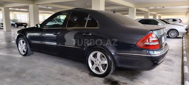 Mercedes E 220 d 2002, 291,500 km - 2.2 l - Bakı