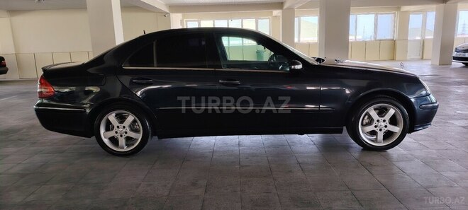 Mercedes E 220 d 2002, 291,500 km - 2.2 l - Bakı