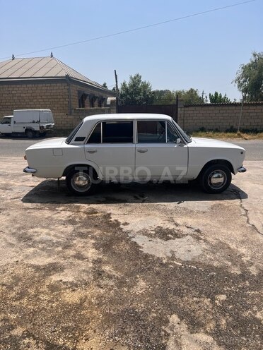 LADA (VAZ) 21011 1985, 80,546 km - 1.3 л - Yevlax