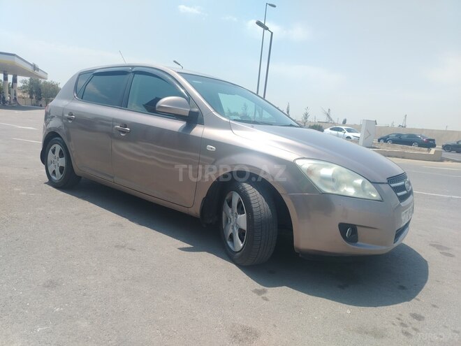Kia Ceed 2008, 450,000 km - 1.6 л - Bakı
