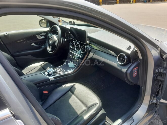 Mercedes C 300 d 2015, 258,001 km - 1.6 l - Bakı