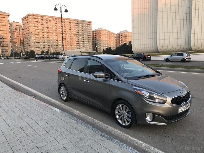 Kia Carens 2015, 230,000 km - 2.0 l - Bakı