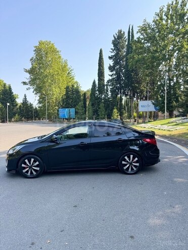 Hyundai Accent 2011, 260,000 km - 1.6 l - Mingəçevir