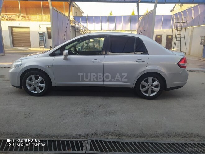 Nissan Tiida 2008, 225,000 km - 1.6 л - Gəncə
