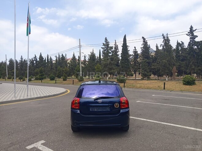 Toyota Corolla 2005, 299,200 km - 1.4 l - Şirvan