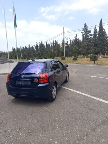 Toyota Corolla 2005, 299,200 km - 1.4 l - Şirvan
