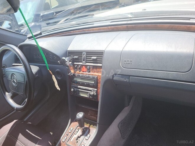Mercedes C 200 1998, 224,000 km - 2.0 l - Bakı