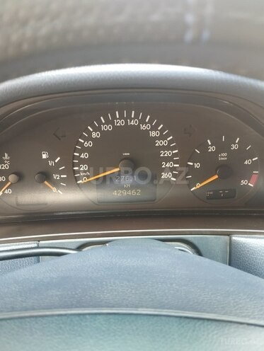 Mercedes E 220 d 2001, 420,000 km - 2.2 л - Şirvan
