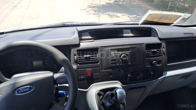 Ford Transit 2009, 180,000 km - 2.4 l - Bakı
