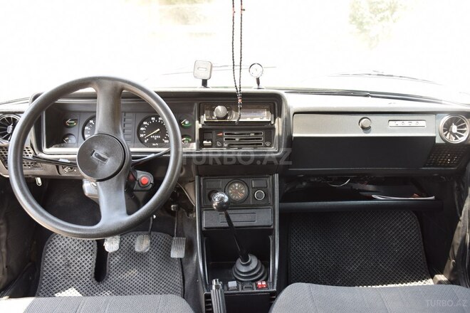 LADA (VAZ) 2107 2011, 142,627 km - 1.6 л - Bakı
