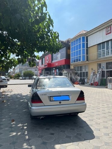 Mercedes C 220 d 1994, 812,030 km - 2.2 l - Masallı