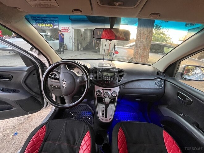 Hyundai i10 2009, 300,000 km - 1.1 l - Bakı