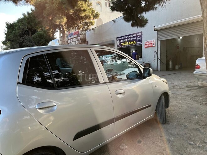 Hyundai i10 2009, 300,000 km - 1.1 l - Bakı