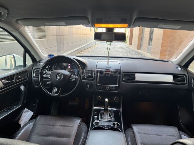 Volkswagen Touareg 2010, 334,450 km - 3.6 л - Bakı
