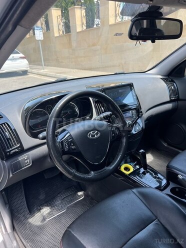 Hyundai i30 2008, 242,000 km - 1.6 l - Bakı