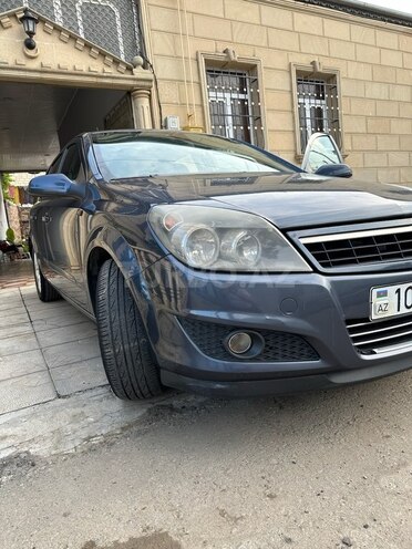 Opel Astra 2009, 298,400 km - 1.3 l - Gəncə
