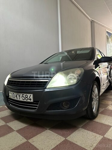 Opel Astra 2009, 298,400 km - 1.3 l - Gəncə