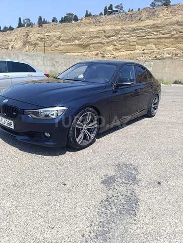 BMW 330 2012, 275,772 km - 2.0 l - Sumqayıt